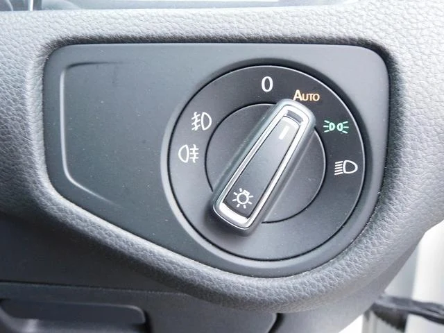 Volkswagen GOLF 35