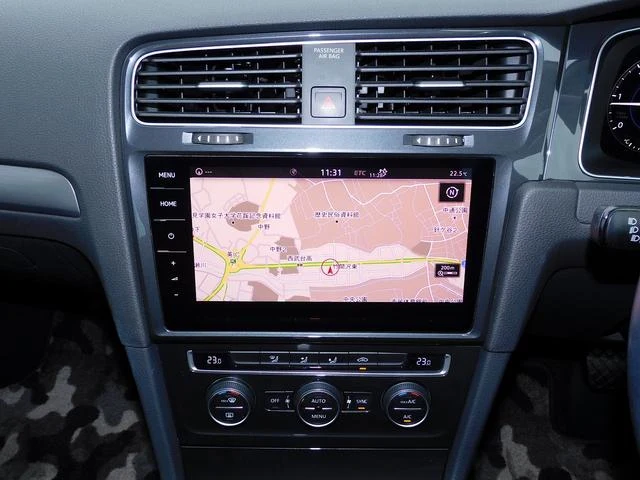 Volkswagen GOLF 8