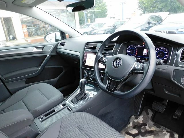 Volkswagen GOLF 45