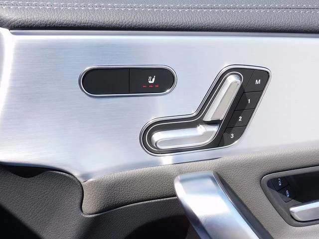MERCEDES AMG A-CLASS 70