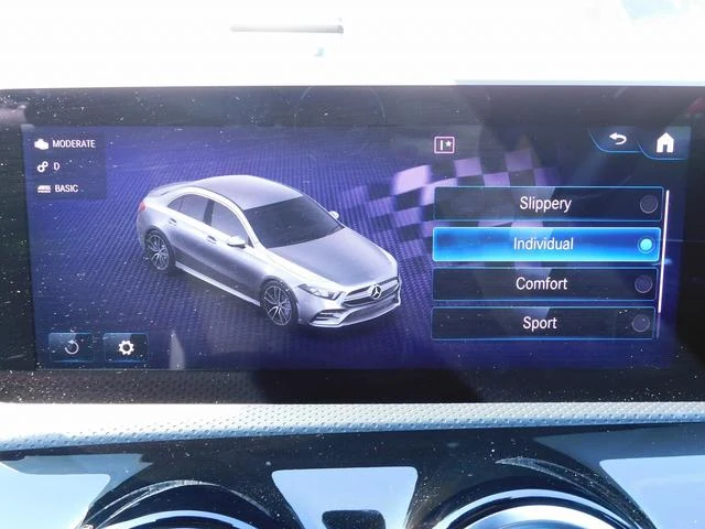 MERCEDES AMG A-CLASS 40