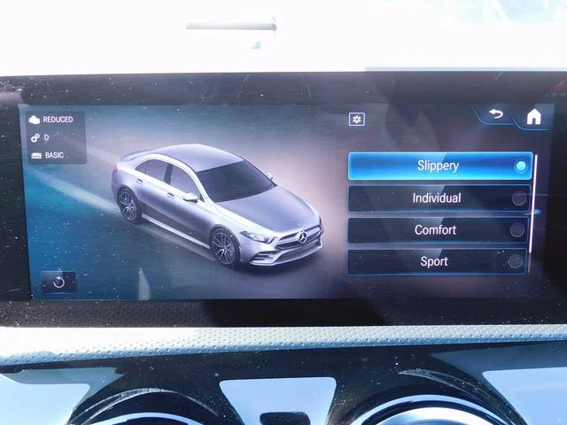 MERCEDES AMG A-CLASS 44