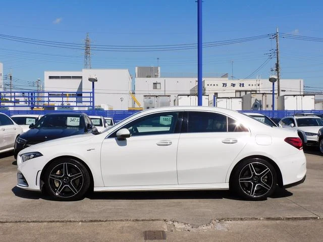 MERCEDES AMG A-CLASS 30