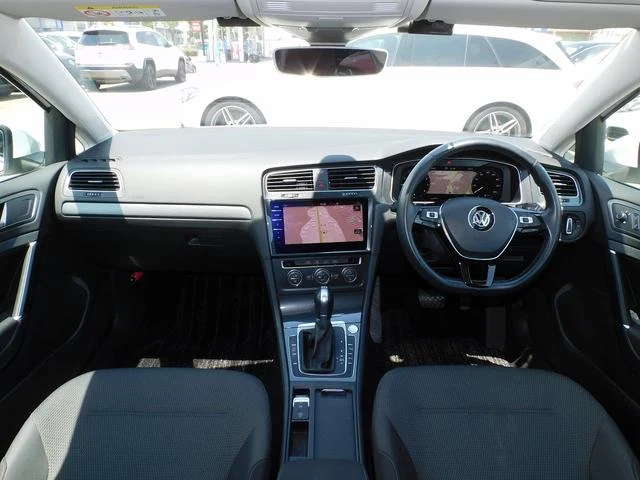 Volkswagen GOLF 31