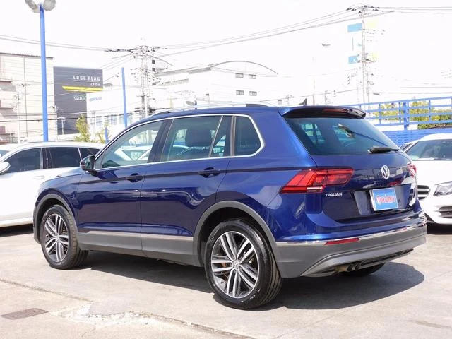 Volkswagen TIGUAN 16