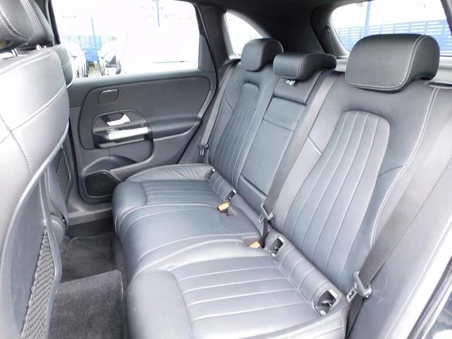 MERCEDES BENZ B-CLASS 25
