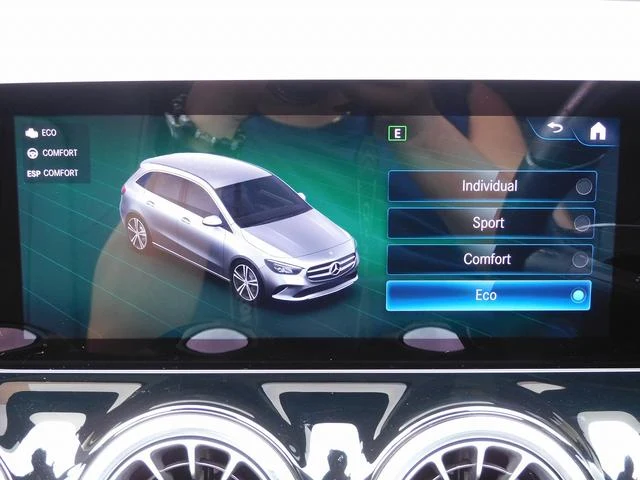 MERCEDES BENZ B-CLASS 29