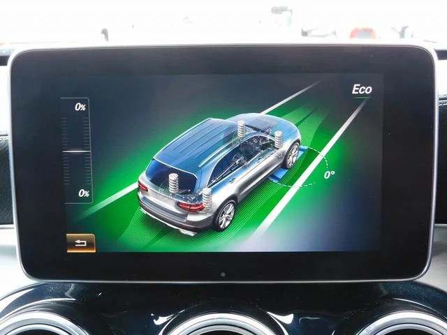 MERCEDES BENZ GLC-CLASS 26