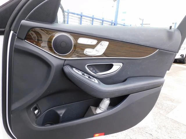 MERCEDES BENZ C-CLASS 36