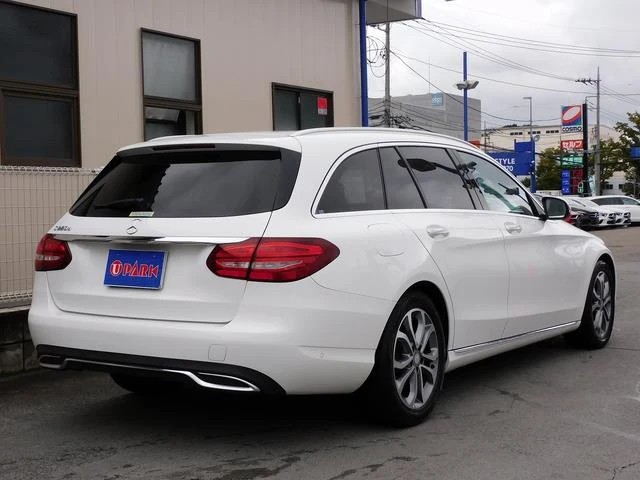 MERCEDES BENZ C-CLASS 47