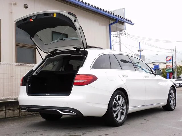 MERCEDES BENZ C-CLASS 35