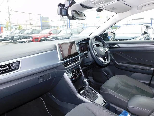 Volkswagen T-ROC 34