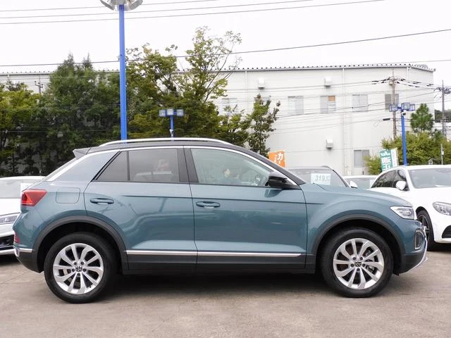 Volkswagen T-ROC 13