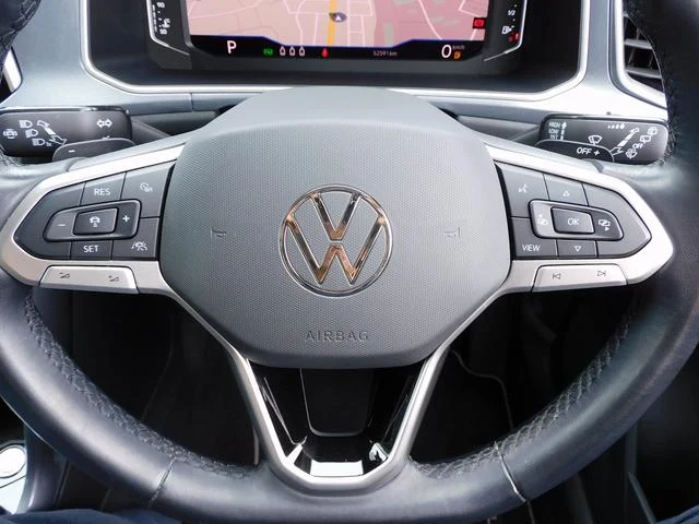 Volkswagen T-ROC 53