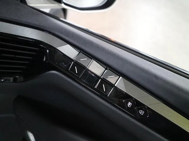 DS Automobiles DS4 54