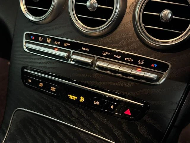 MERCEDES BENZ GLC-CLASS 28