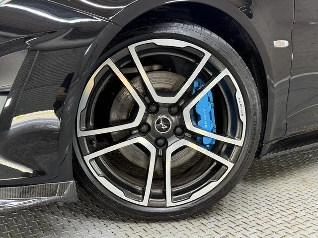 Alpine A110 17