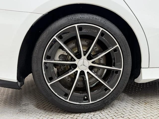 MERCEDES AMG A-CLASS 21