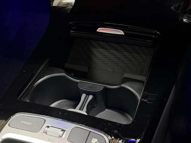 MERCEDES AMG A-CLASS 33
