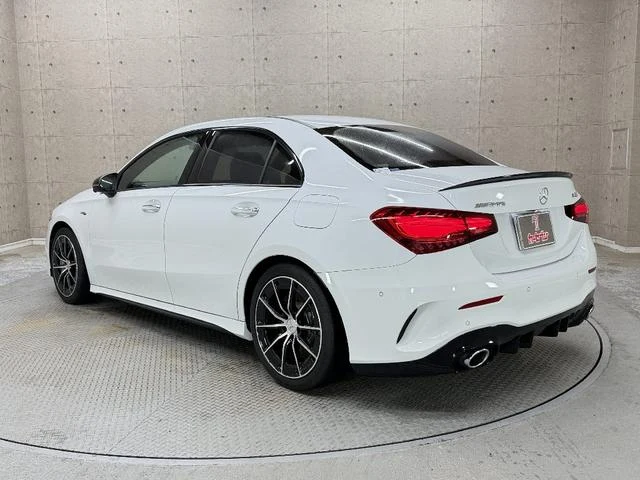 MERCEDES AMG A-CLASS 15