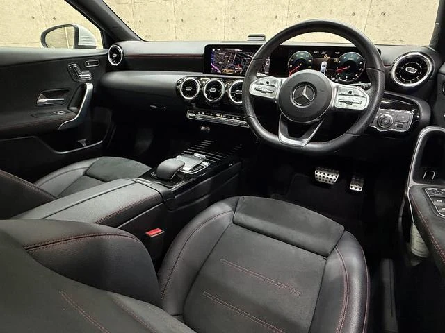 MERCEDES BENZ A-CLASS 24