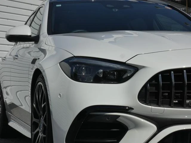 MERCEDES AMG C-CLASS 4