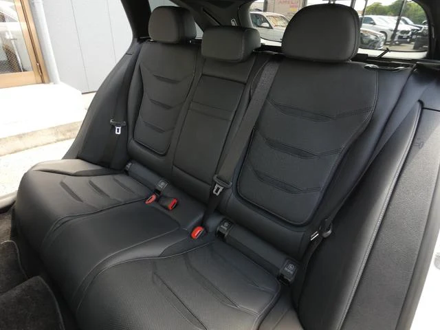 MERCEDES AMG C-CLASS 40