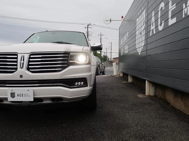 Lincoln NAVIGATOR 25
