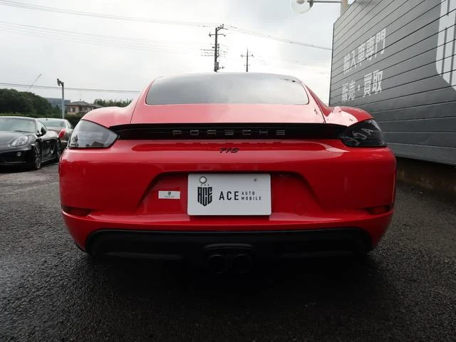 Porsche 718 17