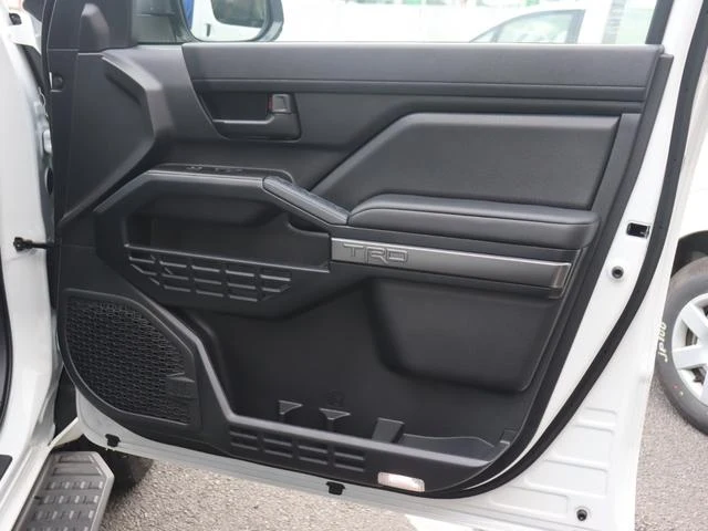AMERICA TOYOTA 4RUNNER 38