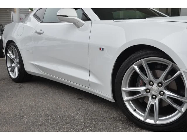 Chevrolet CAMARO 4