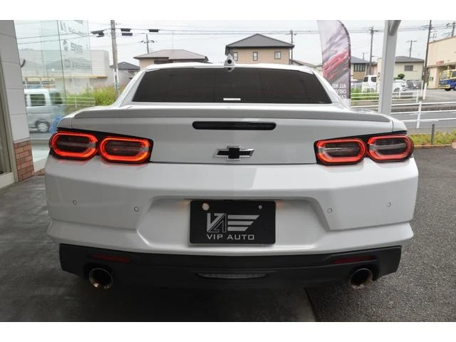 Chevrolet CAMARO 11