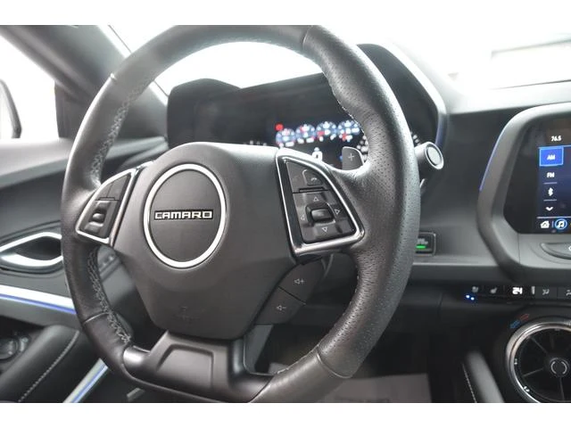 Chevrolet CAMARO 31