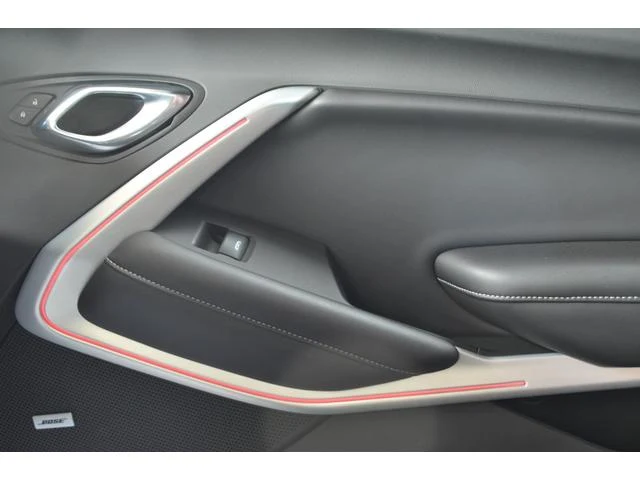 Chevrolet CAMARO 54