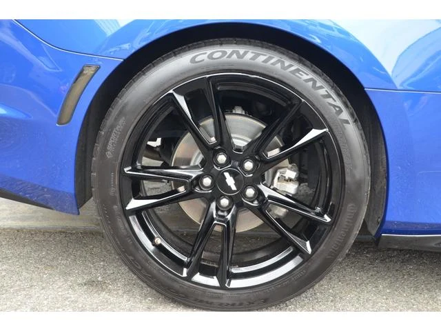 Chevrolet CAMARO 11