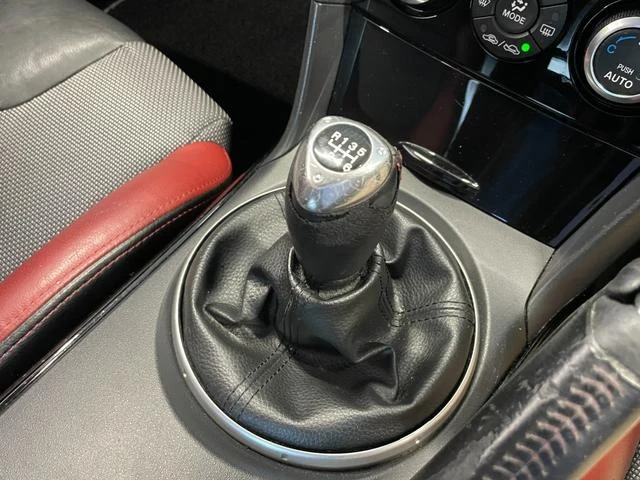 Mazda RX-8 9