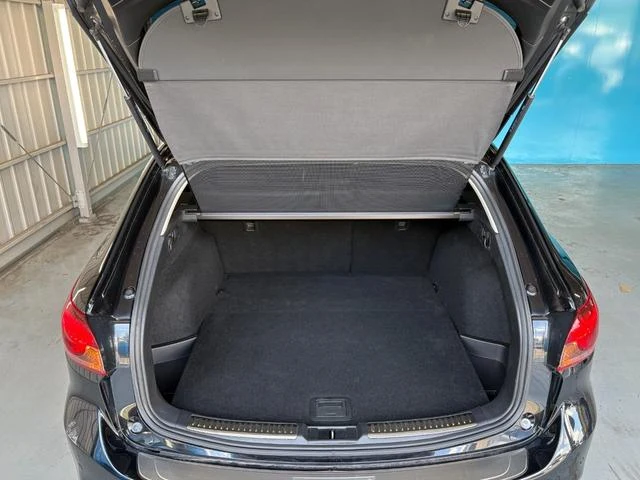Mazda ATENZA 41