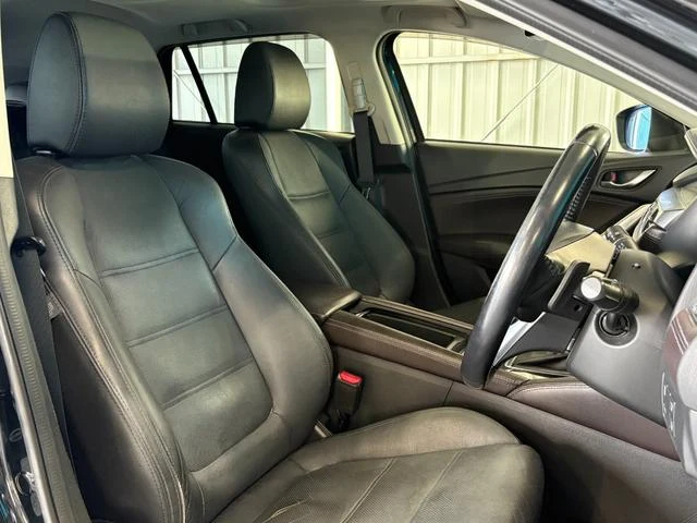 Mazda ATENZA 3
