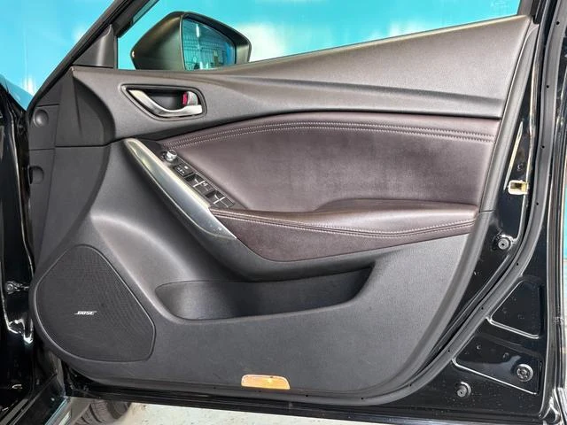 Mazda ATENZA 43