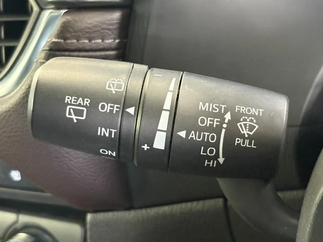 Mazda ATENZA 53