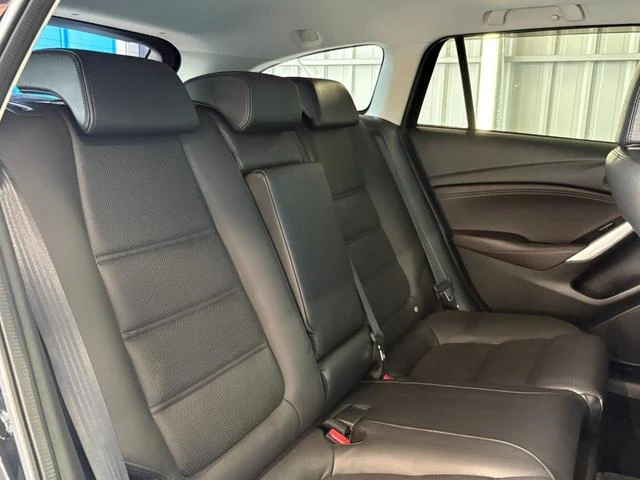 Mazda ATENZA 4