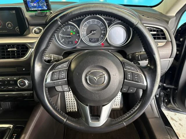 Mazda ATENZA 49