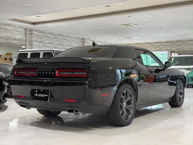 Dodge CHARENGER 8