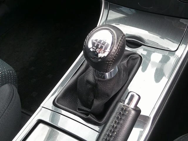 Mazda ATENZA 4