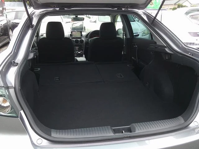 Mazda ATENZA 28