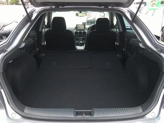 Mazda ATENZA 56