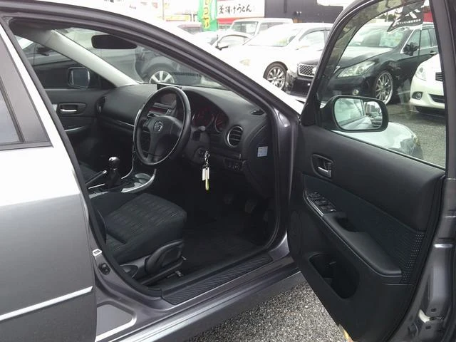 Mazda ATENZA 39