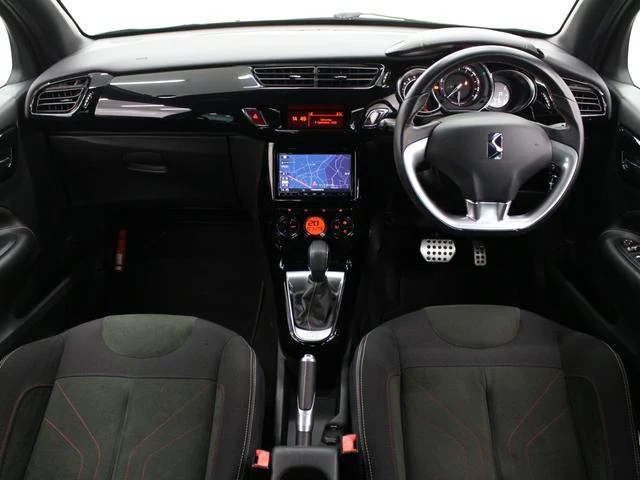 DS Automobiles DS3 5