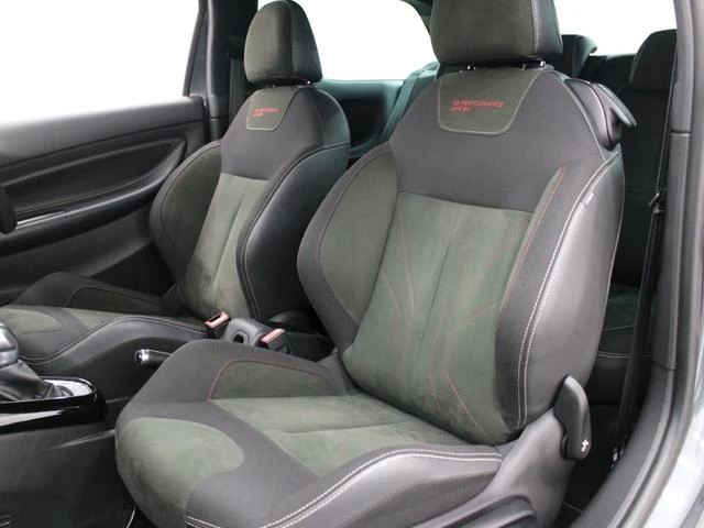 DS Automobiles DS3 10