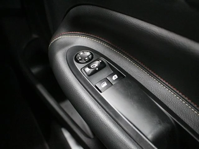 DS Automobiles DS3 49